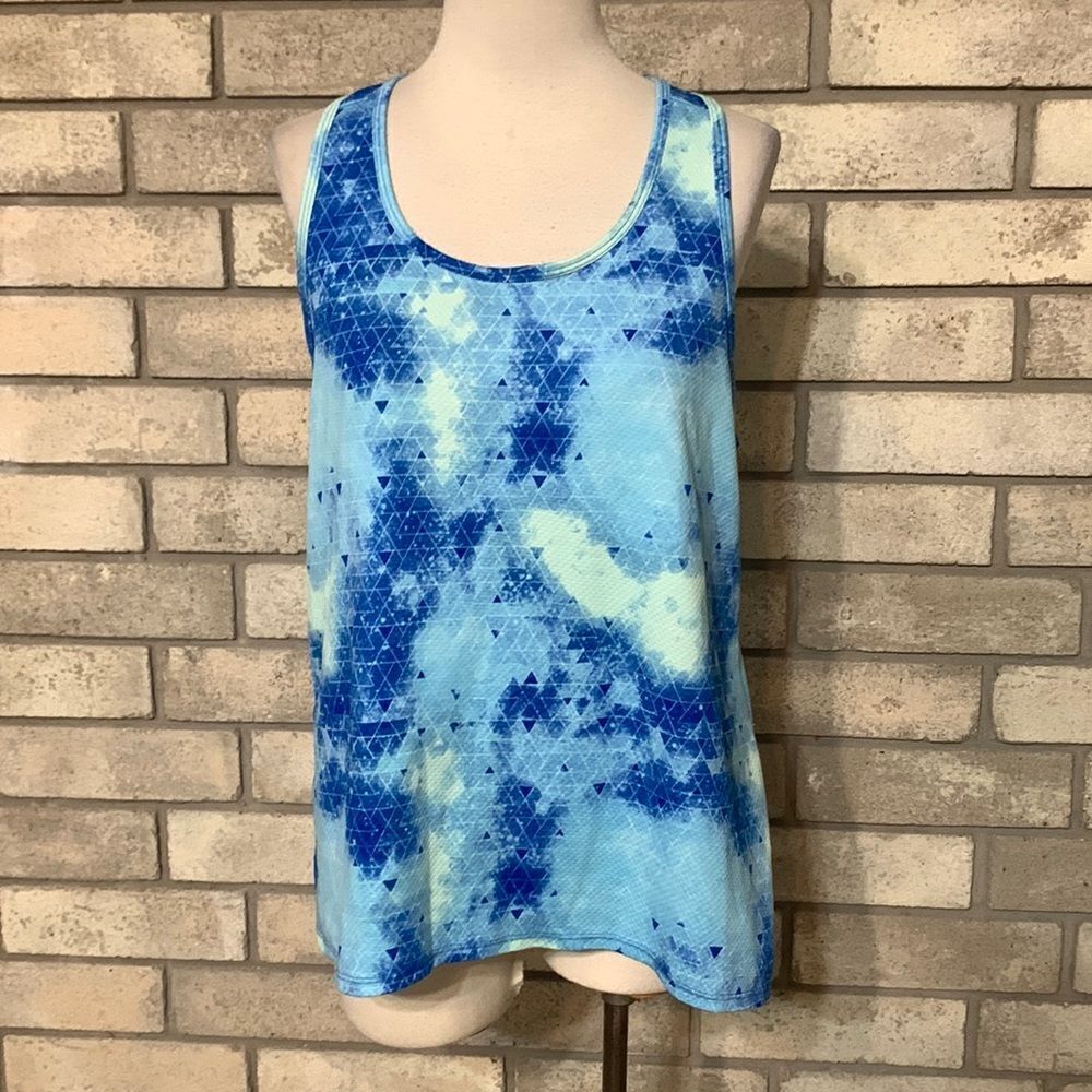 3for$20 tank top large runs smaller towards medium